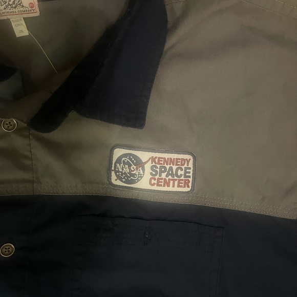 NASA Kennedy Space Center Mens Button Down Shirt 2XL Blue Gray Retro Science - Picture 2 of 6